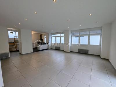 Maison - 118 m² - 5 pièces