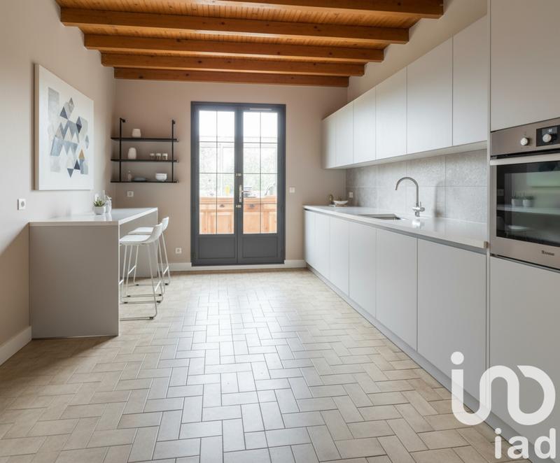 Maison - 180 m² - 6 pièces