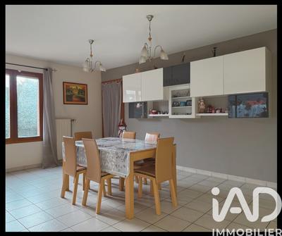 Maison - 130 m² - 5 pièces
