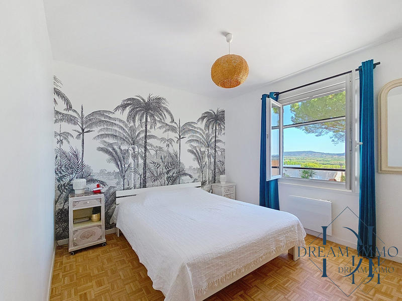 Villa - 144 m² - 7 pièces