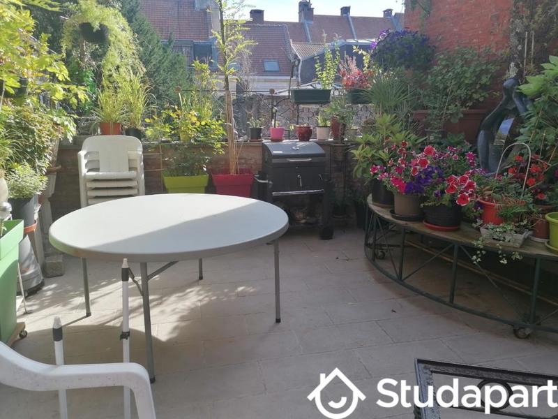 Chambre - 13 m² - 1 pièce