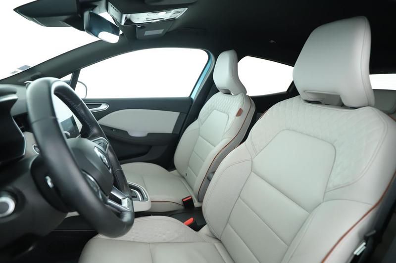 Renault Clio 1.3 TCe Initiale Paris Edc 130 ch