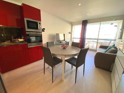 Studio - 27 m² - 1 pièce