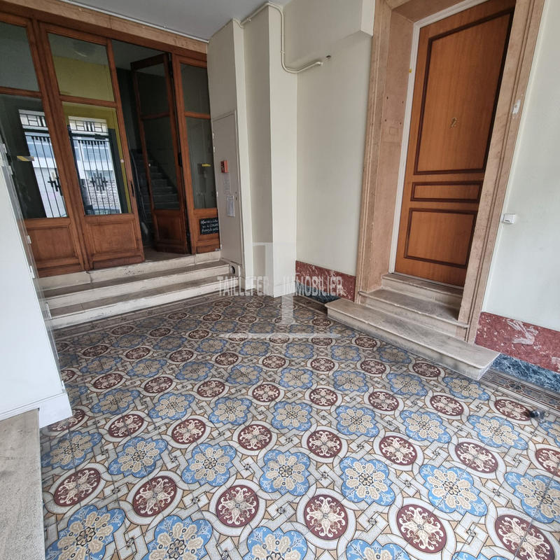 Appartement - 92 m² - 5 pièces