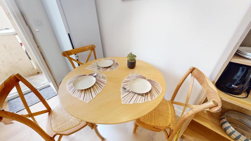 Appartement - 55 m² - 4 pièces