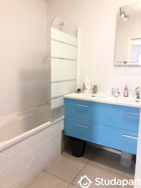 Chambre - 13 m² - 1 pièce