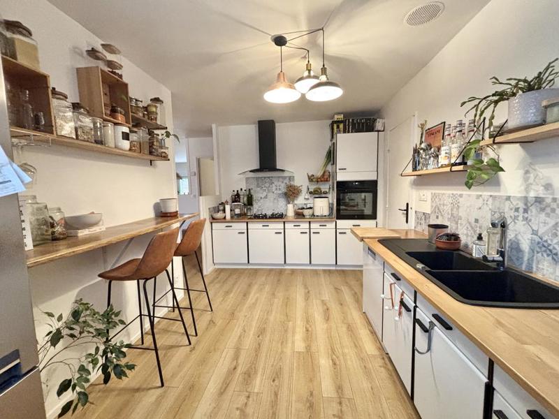 Maison - 89 m² - 4 pièces