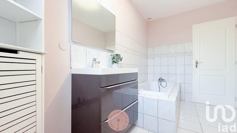 Maison - 141 m² - 6 pièces