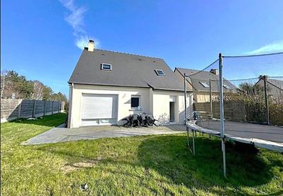 Maison - 88 m² - 6 pièces