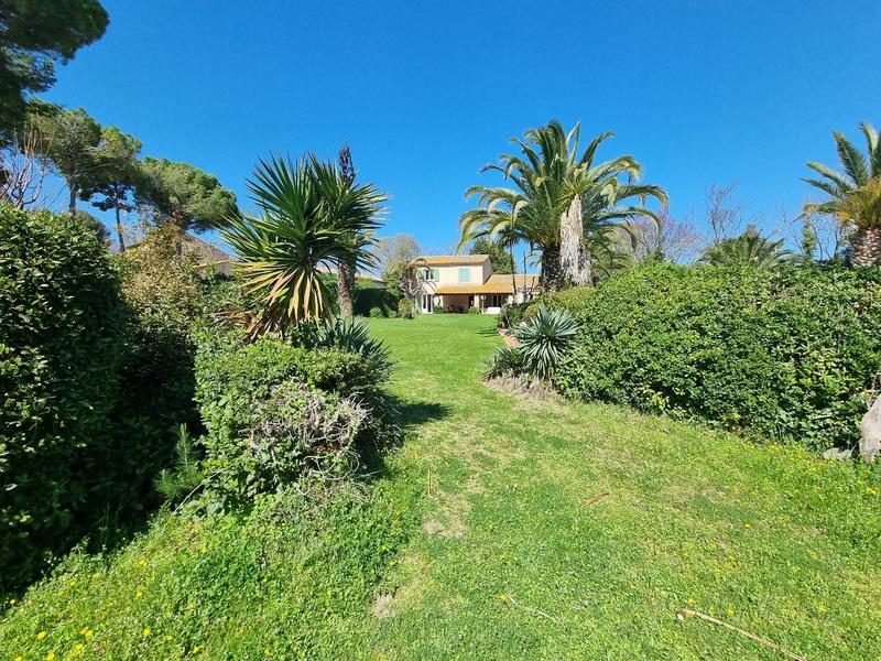 Maison - 167 m² - 5 pièces