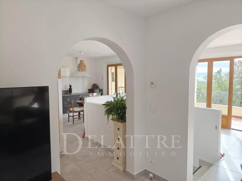 Maison - 120 m² - 4 pièces