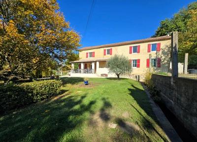 Corps de ferme - 142 m² - 6 pièces