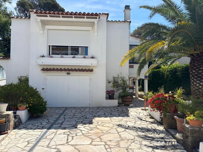 Villa - 113 m² - 4 pièces