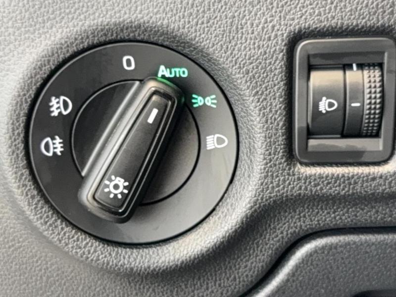 Skoda Fabia 1.0 Tsi 95 ch Evo 2 Bvm5 Selection