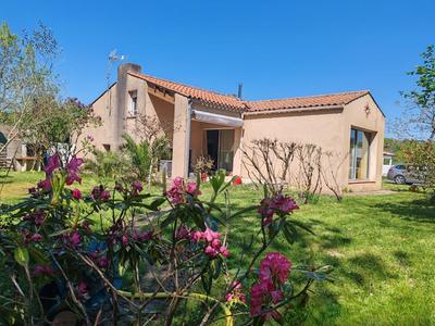 Maison d'architecte - 142 m² - 6 pièces