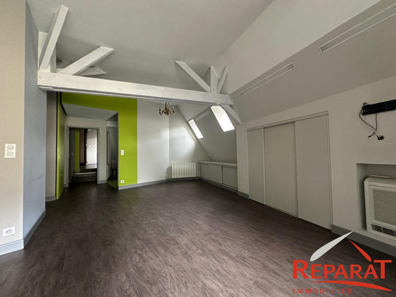 Appartement - 106 m² - 3 pièces