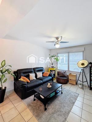 Maison - 96 m² - 6 pièces