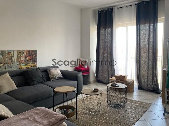 Appartement - 56 m² - 2 pièces