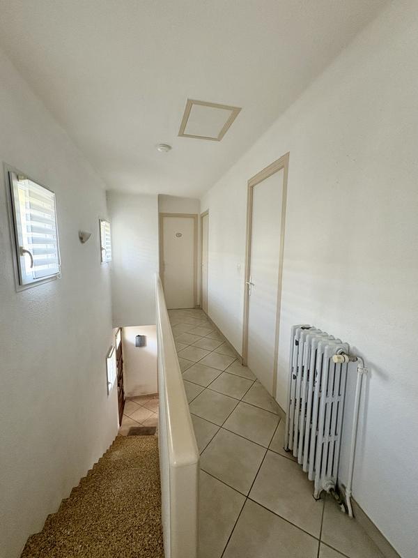 Maison - 98 m² - 4 pièces