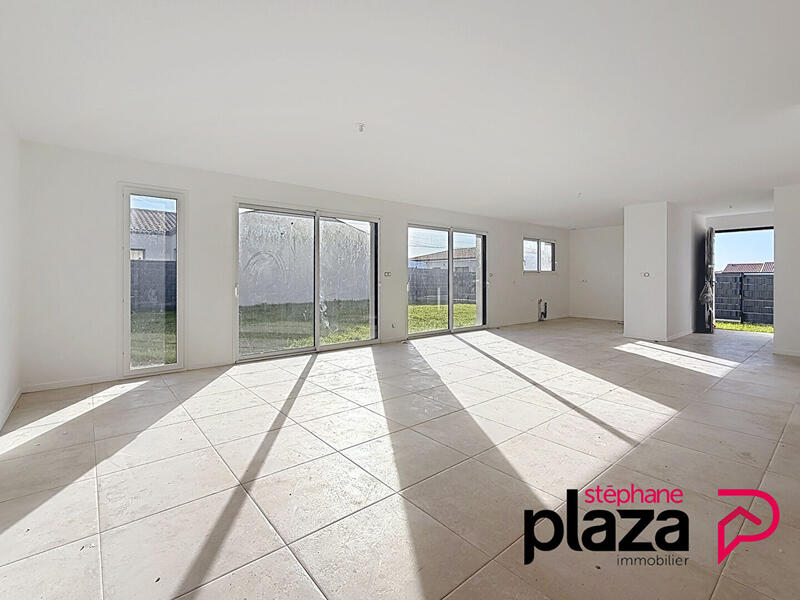 Maison - 150 m² - 5 pièces