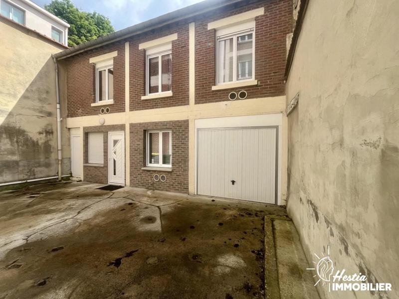 Appartement - 99 m² - 5 pièces