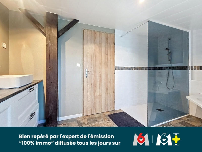 Maison - 440 m² - 12 pièces