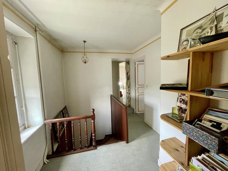 Maison - 138 m² - 6 pièces