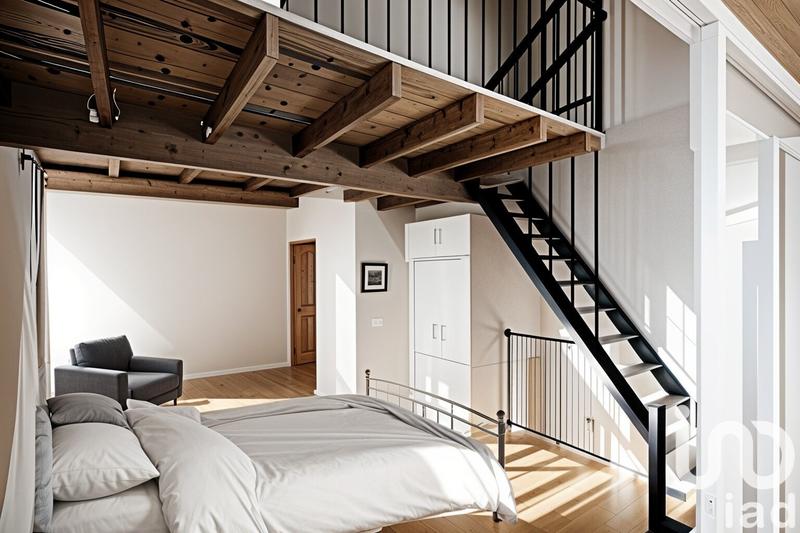 Maison - 235 m² - 11 pièces