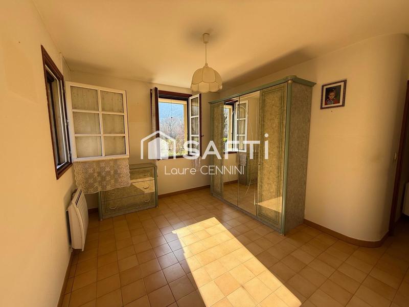 Maison - 195 m² - 8 pièces