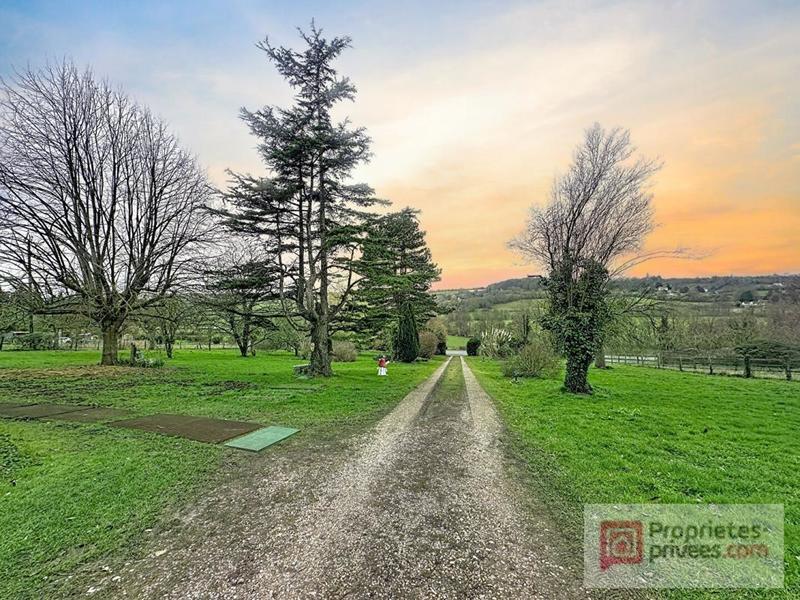 Maison - 196 m² - 7 pièces