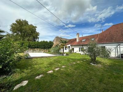 Maison - 174 m² - 7 pièces