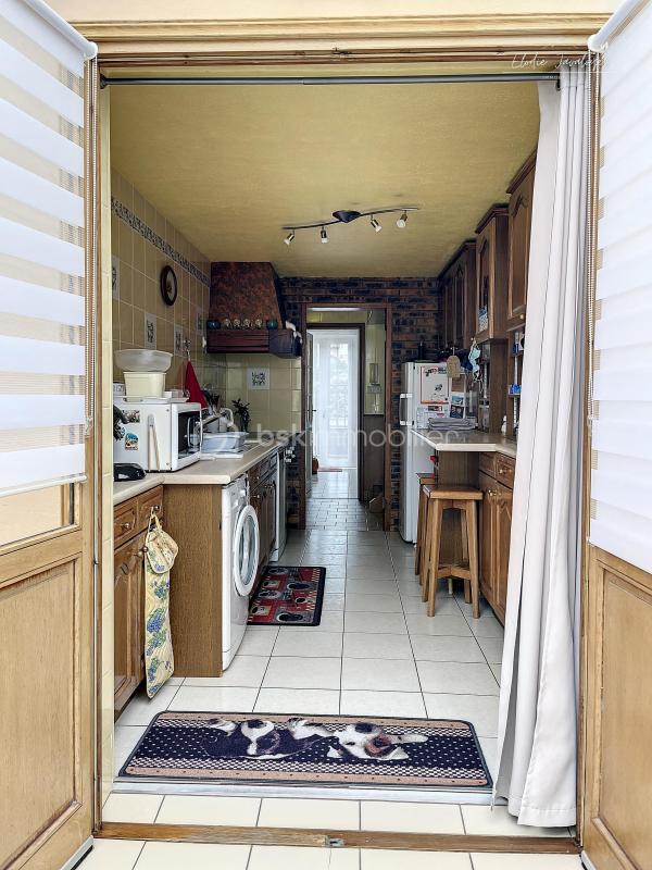 Maison - 147 m² - 7 pièces