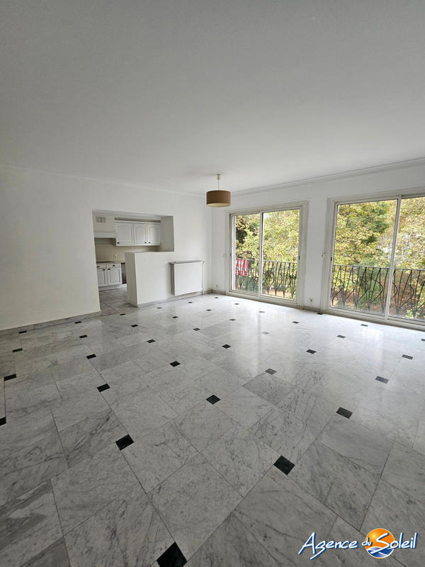 Appartement - 115 m² - 5 pièces