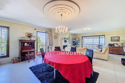 Appartement - 147 m² - 4 pièces