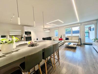 Duplex - 104 m² - 5 pièces