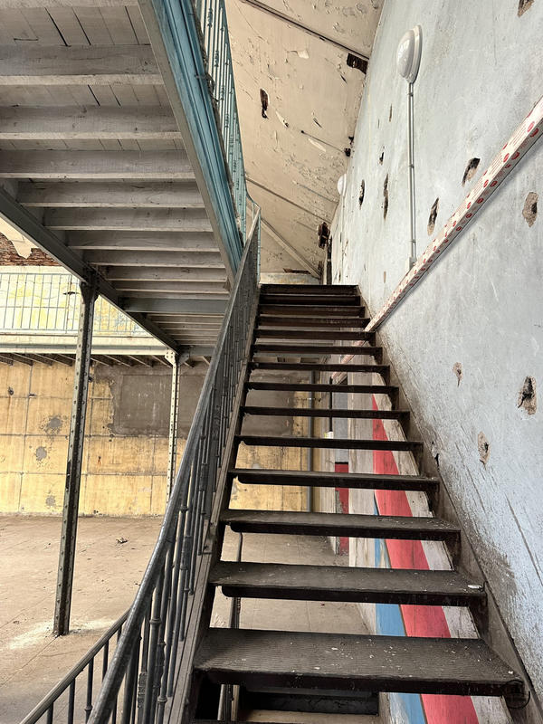 Appartement - 180 m² - 1 pièce