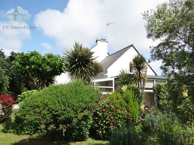 Maison - 172 m² - 6 pièces