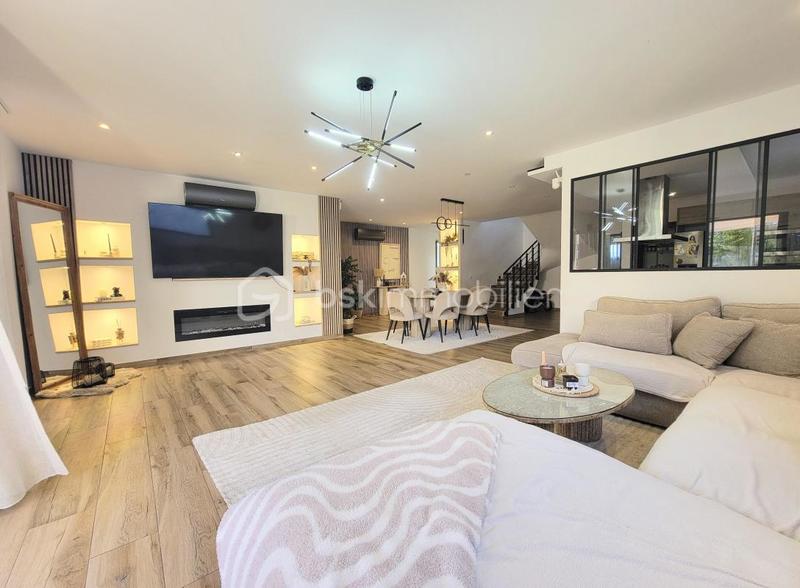 Villa - 141 m² - 5 pièces