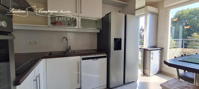 Appartement - 88 m² - 3 pièces