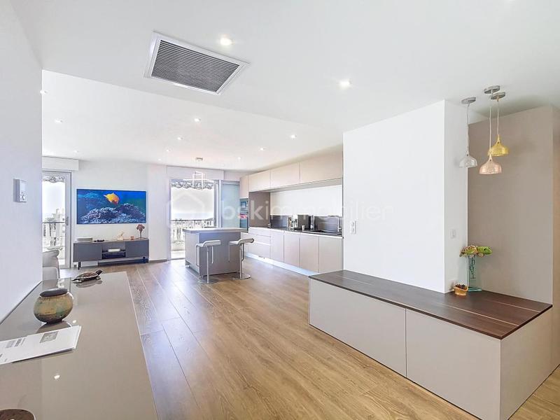 Appartement - 94 m² - 3 pièces