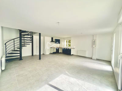 Duplex - 97 m² - 4 pièces