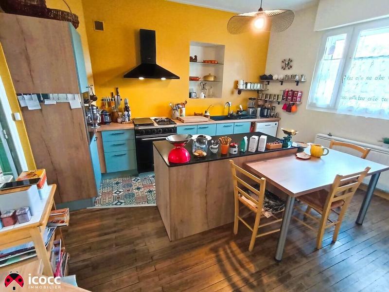 Immeuble - 175 m² - 7 pièces