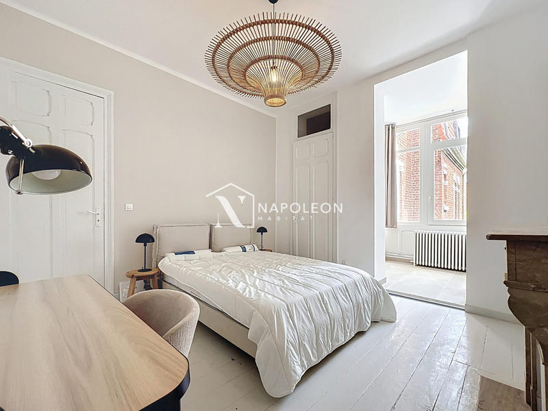 Maison - 252 m² - 10 pièces