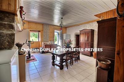 Maison - 189 m² - 6 pièces