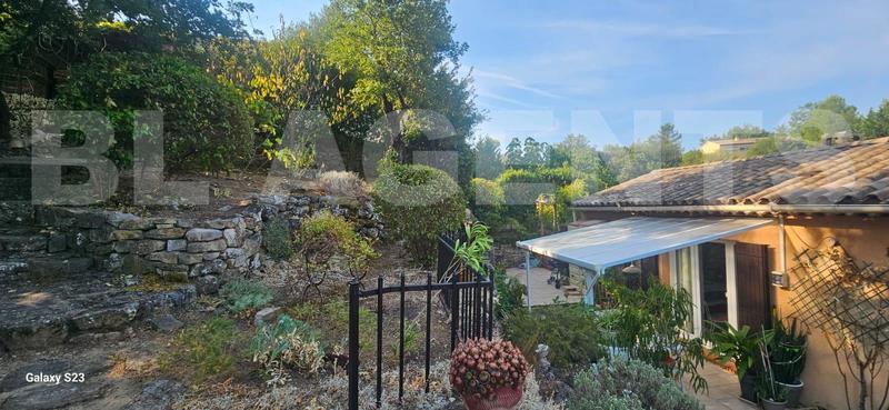 Maison traditionnelle - 124 m² - 5 pièces