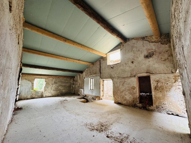 Maison traditionnelle - 251 m² - 5 pièces