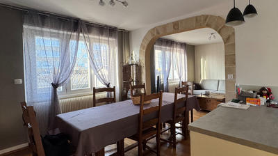 Maison - 108 m² - 5 pièces