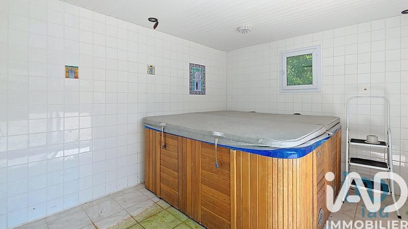 Maison - 158 m² - 7 pièces