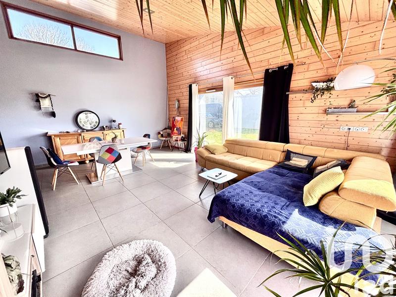 Maison - 143 m² - 8 pièces