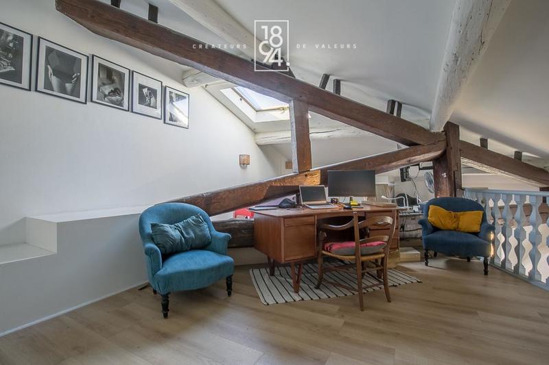 Appartement - 130 m² - 4 pièces